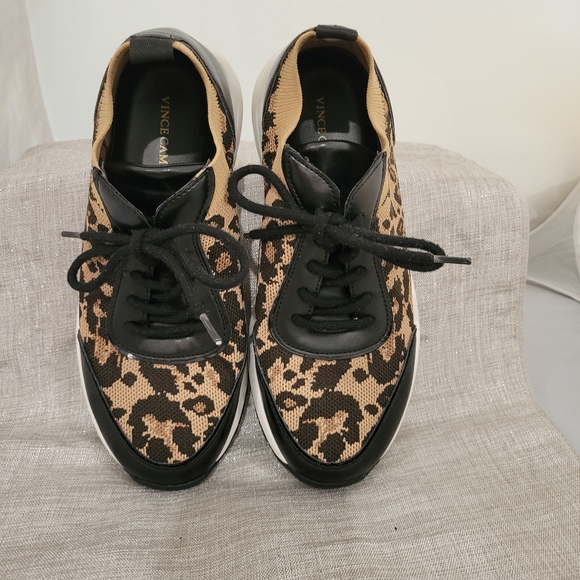 Vince Camuto Women's Black and Tan Sneakers - Picture 6 of 7